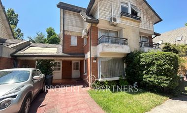 Espectacular y acogedora casa en exclusivo condominio Puertas de Huechuraba