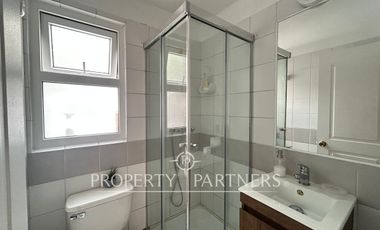 Espectacular y acogedora casa en exclusivo condominio Puertas de Huechuraba