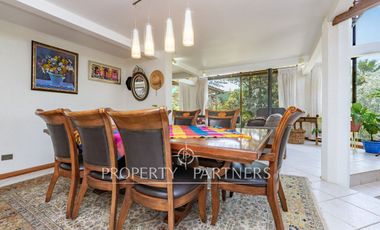 Hermosa y amplia propiedad en San Vicente