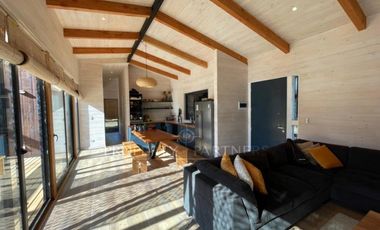 Pichilemu, Casa Nueva Amoblada en Condominio