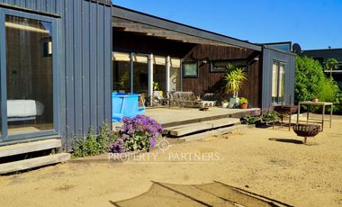 Pichilemu, Casa Nueva Amoblada en Condominio