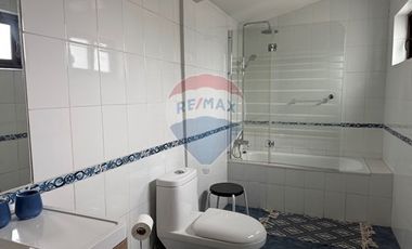 Extraordinaria casa Los Dominicos, 4D/3B piscina