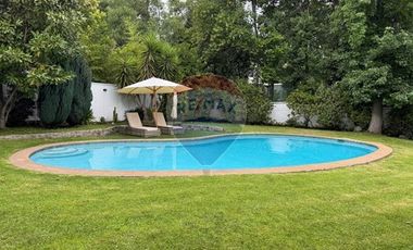 Extraordinaria casa Los Dominicos, 4D/3B piscina