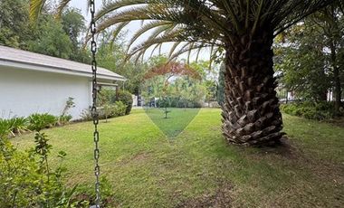 Extraordinaria casa Los Dominicos, 4D/3B piscina