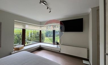 Extraordinaria casa Los Dominicos, 4D/3B piscina