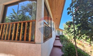 Parcela En Lo Cañas 10 mil m2 - Derecho a agua