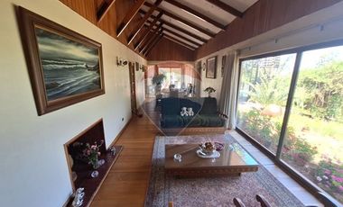 Parcela En Lo Cañas 10 mil m2 - Derecho a agua