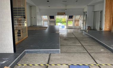 Local Comercial en Arriendo en Av.Vitacura 6495