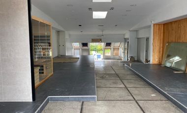 Local Comercial en Arriendo en Av.Vitacura 6495