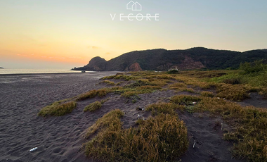 TERRENO FRENTE AL MAR EN VENTA, MANZANILLO, COLIMA
