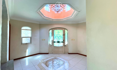 RESIDENCIA EN RENTA EN VILLA CORAL, ZAPOPAN