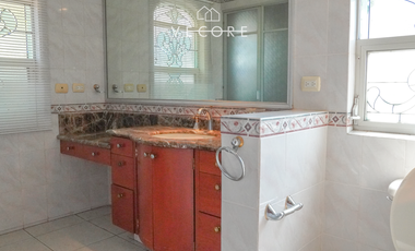 RESIDENCIA EN RENTA EN VILLA CORAL, ZAPOPAN