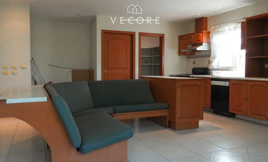 RESIDENCIA EN RENTA EN VILLA CORAL, ZAPOPAN