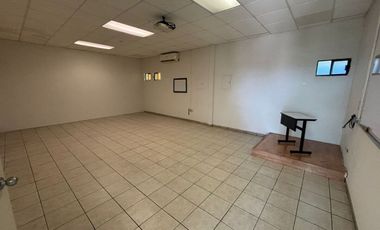 LOCAL COMERCIAL EN VENTA RANGEL FRÍAS