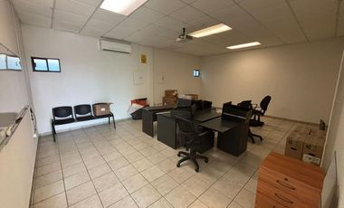 LOCAL COMERCIAL EN VENTA RANGEL FRÍAS