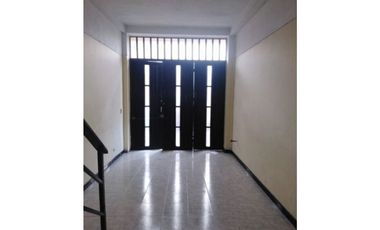 ARRENDAMIENTO CASA SECTOR LOS CEDROS