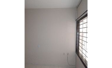 SE ARRIENDA CASA CON LOCAL  BARRIO EL PRADO