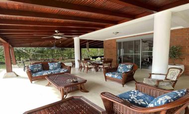 EN ARRIENDA CASA PANCE BELLO HORIZONTE