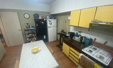 Casa  en Venta Ramos Mejia / La Matanza (A108 8096)