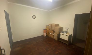 Casa  en Venta Ramos Mejia / La Matanza (A108 8096)