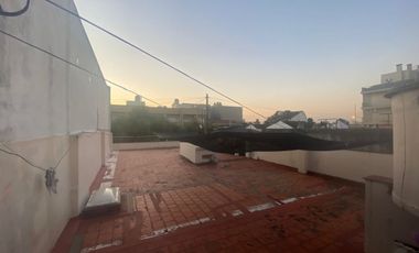 Casa  en Venta Ramos Mejia / La Matanza (A108 8096)