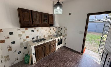 Casa  en Alquiler San Justo / La Matanza (A108 8114)