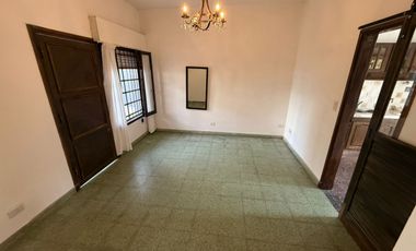 Casa  en Alquiler San Justo / La Matanza (A108 8114)