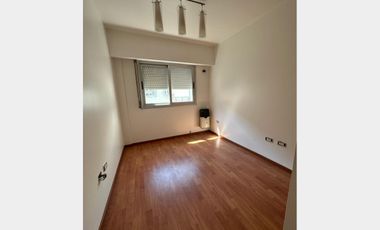 Departamento en Venta Castelar / Moron (A108 8120)