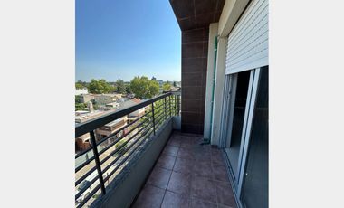 Departamento en Venta Castelar / Moron (A108 8120)