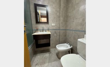 Departamento en Venta Castelar / Moron (A108 8120)