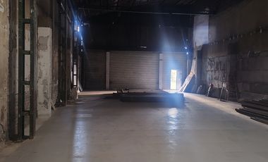 Excelente local comercial 398.49 M2 Avenida Revolución