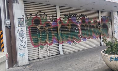 Excelente local comercial 398.49 M2 Avenida Revolución