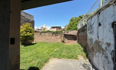 Casa en Wilde tres ambientes venta