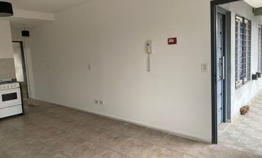 Alquiler - Departamento Dos Ambientes - M. Coronado