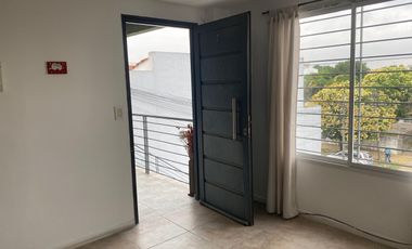Alquiler - Departamento Dos Ambientes - M. Coronado
