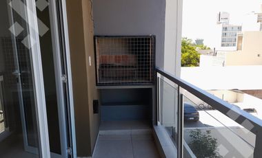 Aquiler de Monoambiente en calle San Martin al 833 -Cipolletti.