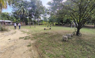 SE VENDE Y SE ARRIENDA CASA FINCA VIA AGUAS NEGRAS DE MONTERIA