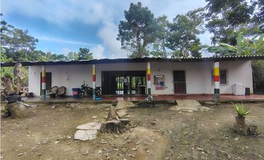 SE VENDE Y SE ARRIENDA CASA FINCA VIA AGUAS NEGRAS DE MONTERIA