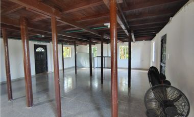 SE VENDE Y SE ARRIENDA CASA FINCA VIA AGUAS NEGRAS DE MONTERIA