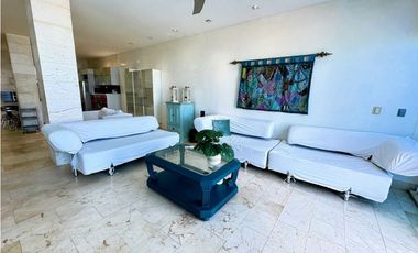 CASA EN VENTA EN CARTAGENA PARA AIRBNB CON VISTA AL MAR