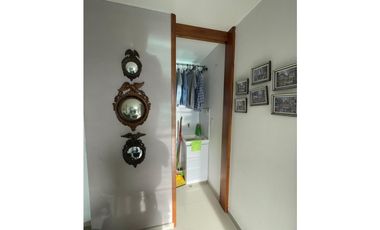 HERMOSO APARTAESTUDIO EN VENTA B/ EL RECREO.