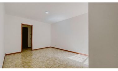 Apartamento cerca al Mall Amsterdam para la renta y venta