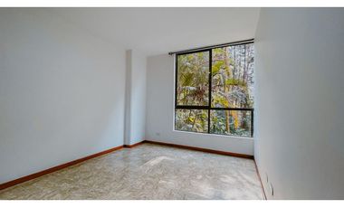 Apartamento cerca al Mall Amsterdam para la renta y venta