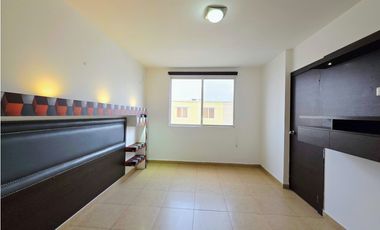 Vendo casa, Urbanización Santa María,  de 3 dormitorios