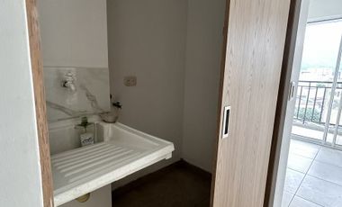 Arriendo – Apartamento septimo piso, Edificio Nova Flora