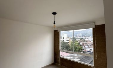 Arriendo – Apartamento septimo piso, Edificio Nova Flora