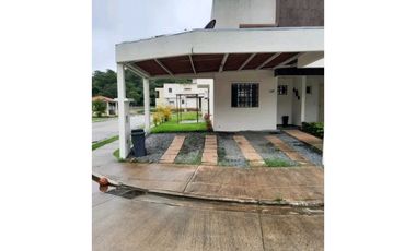 ALQUILO CASA DUPLEX EN ARRAIJAN PH LAS LAJAS