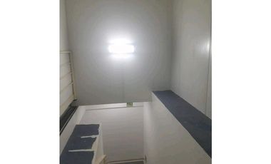 ALQUILO LOCAL COMERCIAL CENTRO LOSGSTICO PLANTA BAJA 165M2 VV