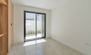VENTA/ DEPARTAMENTO EN PH  2 AMBIENTES PATIO Y PARQUE/ MAR DEL PLATA