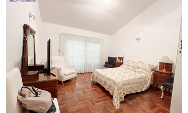 CASA 4 DORM  JARDIN ESPINOSA